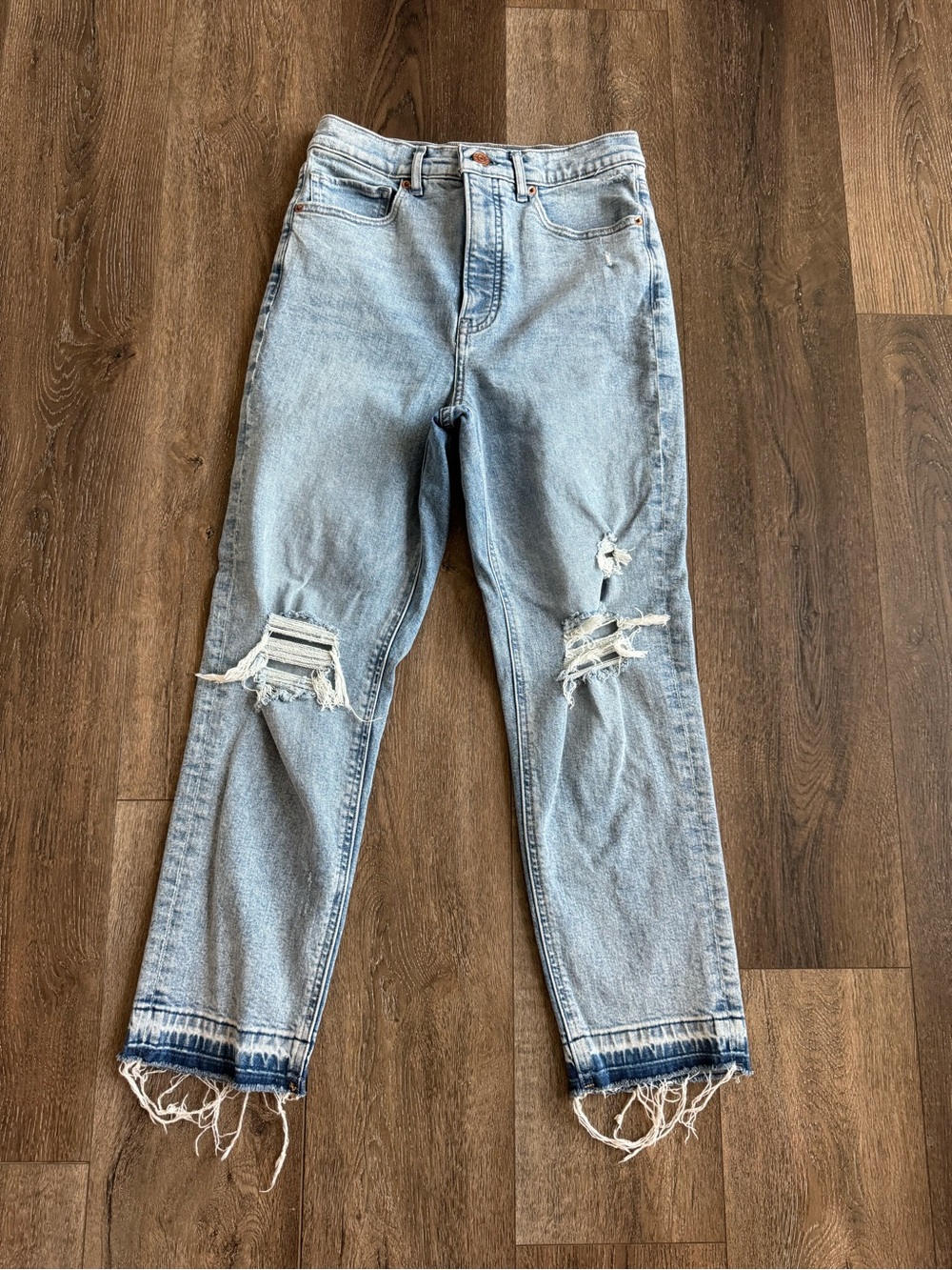 Express Mom Jean Super High Rise Women’s Jeans Size 6
